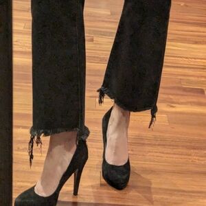 Nine West Pumps size 5 Black